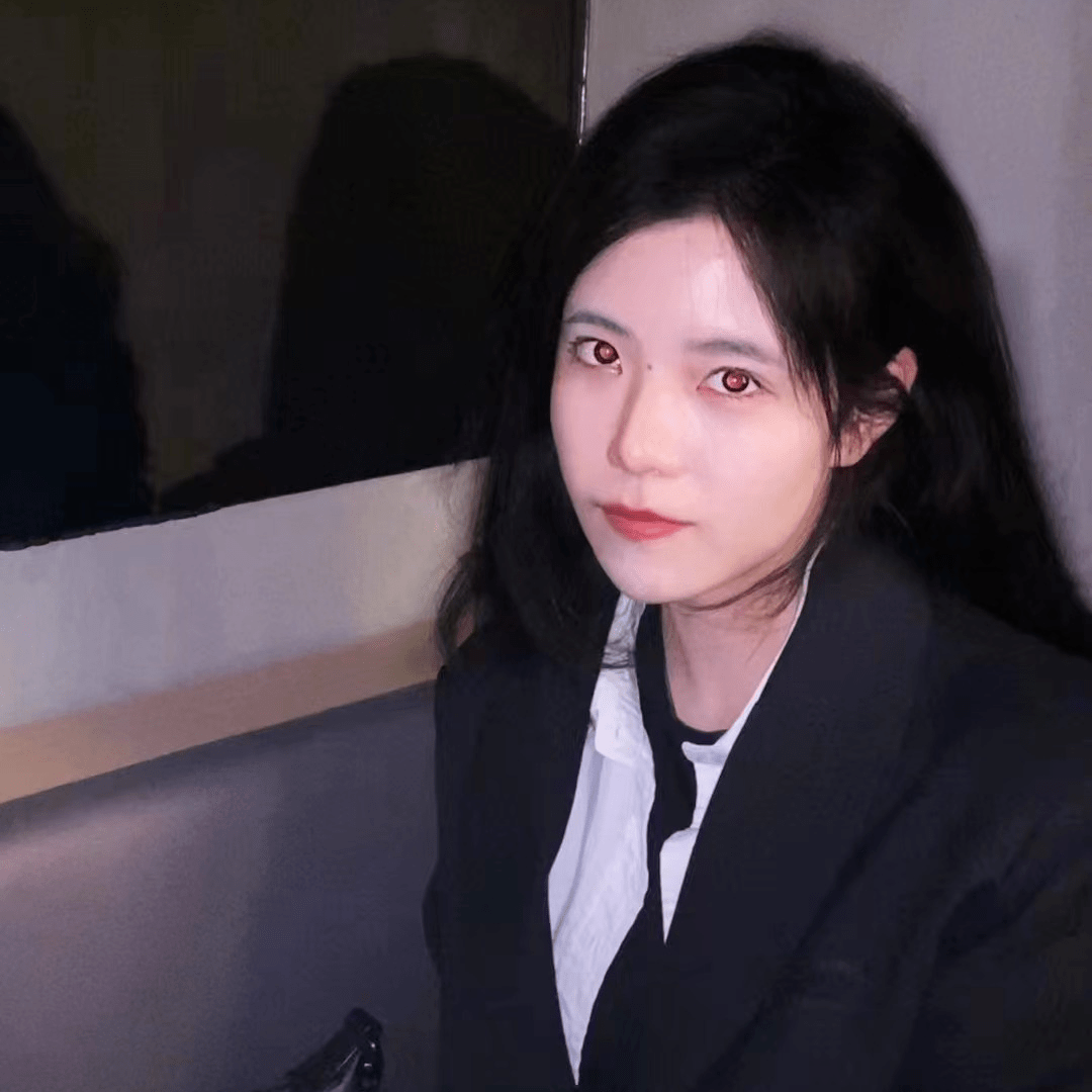 咱华街室友,第二个家主人,筝语奠基人,互联网统治者,百变女王脸张筝过