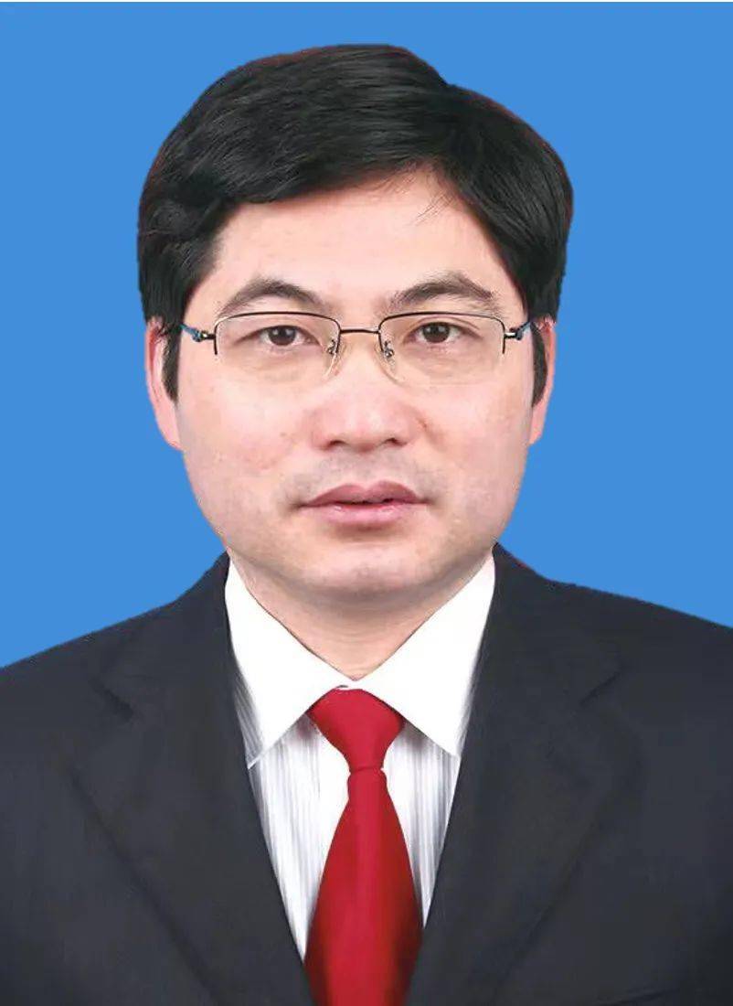 牛他们中间出了两位院士