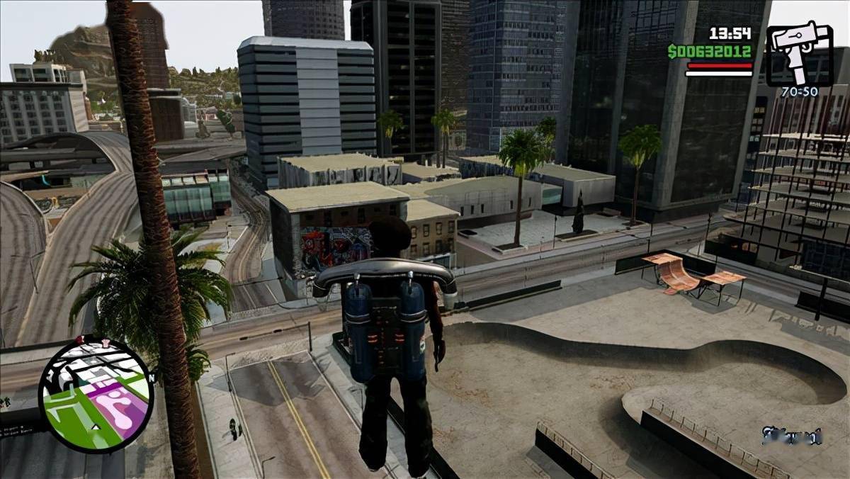 需要注意的是,《gta:三部曲 最终版》的开发商grove street games是一