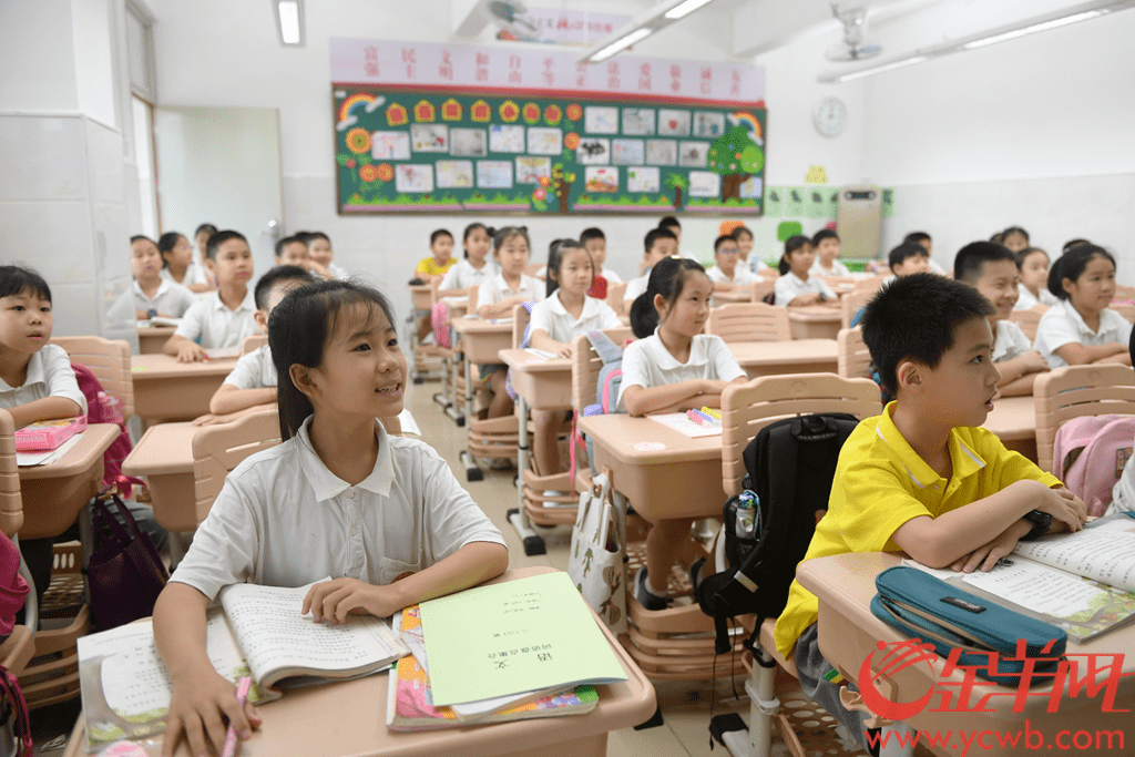 时间|广州多区发布学位预警， “人户一致”时间或影响入学资格