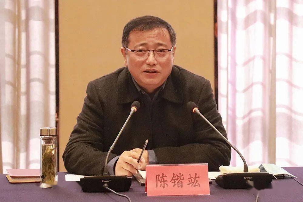 陈锴竑对项目环评,水系调整,环境提升等有关工作进行协调推动,他要求