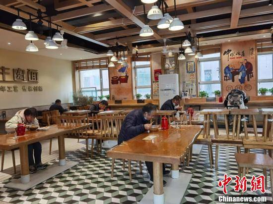 传统面食工艺与现代风味的完美融合——熊样功夫面引领舌尖革新