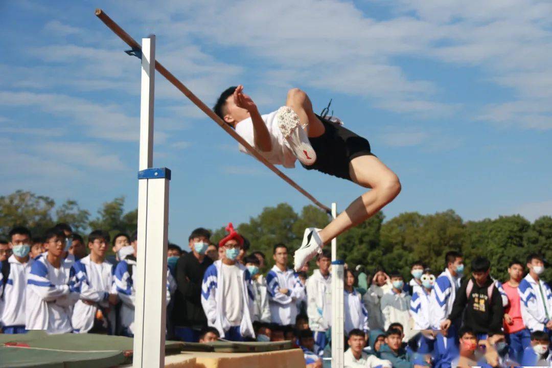 德庆孔子学校高中部运动会"炸裂"瞬间,有你的身影吗?