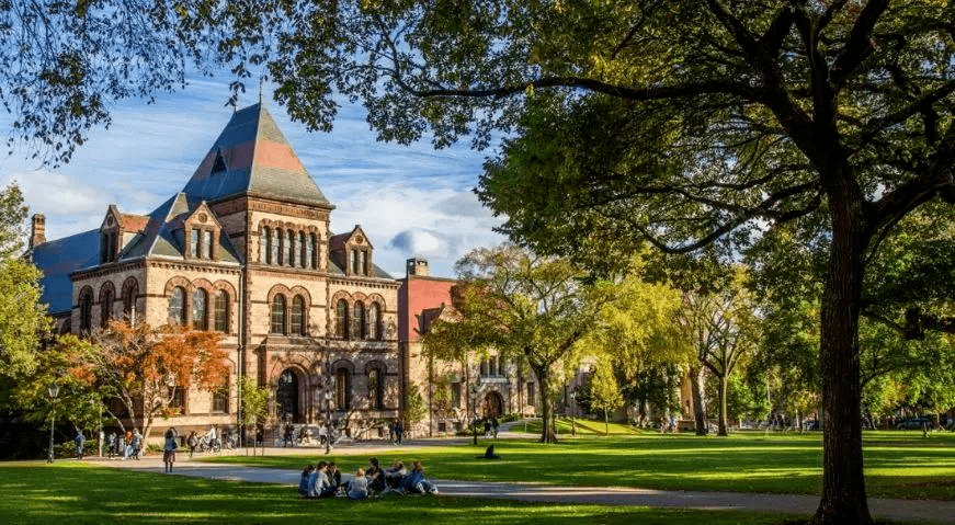 我今年89岁，刚刚拿了个物理学博士学位