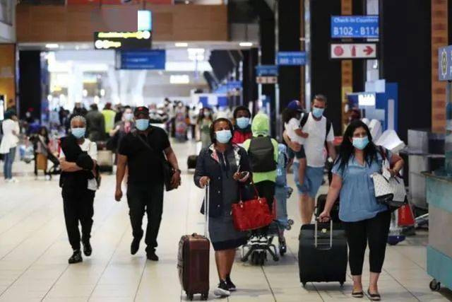 满洲里|满洲里新增19例确诊！第一轮全员核酸正在进行！奥密克戎毒株已传播四大洲，钟南山、张文宏、吴尊友作出最新研判→