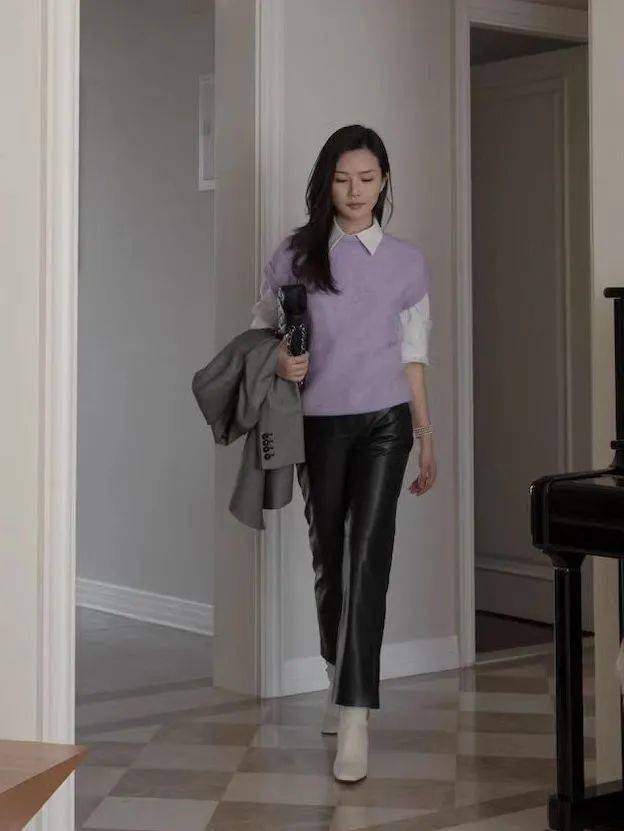 羽绒服 超好学的宝藏穿搭博主 求她快快更新...