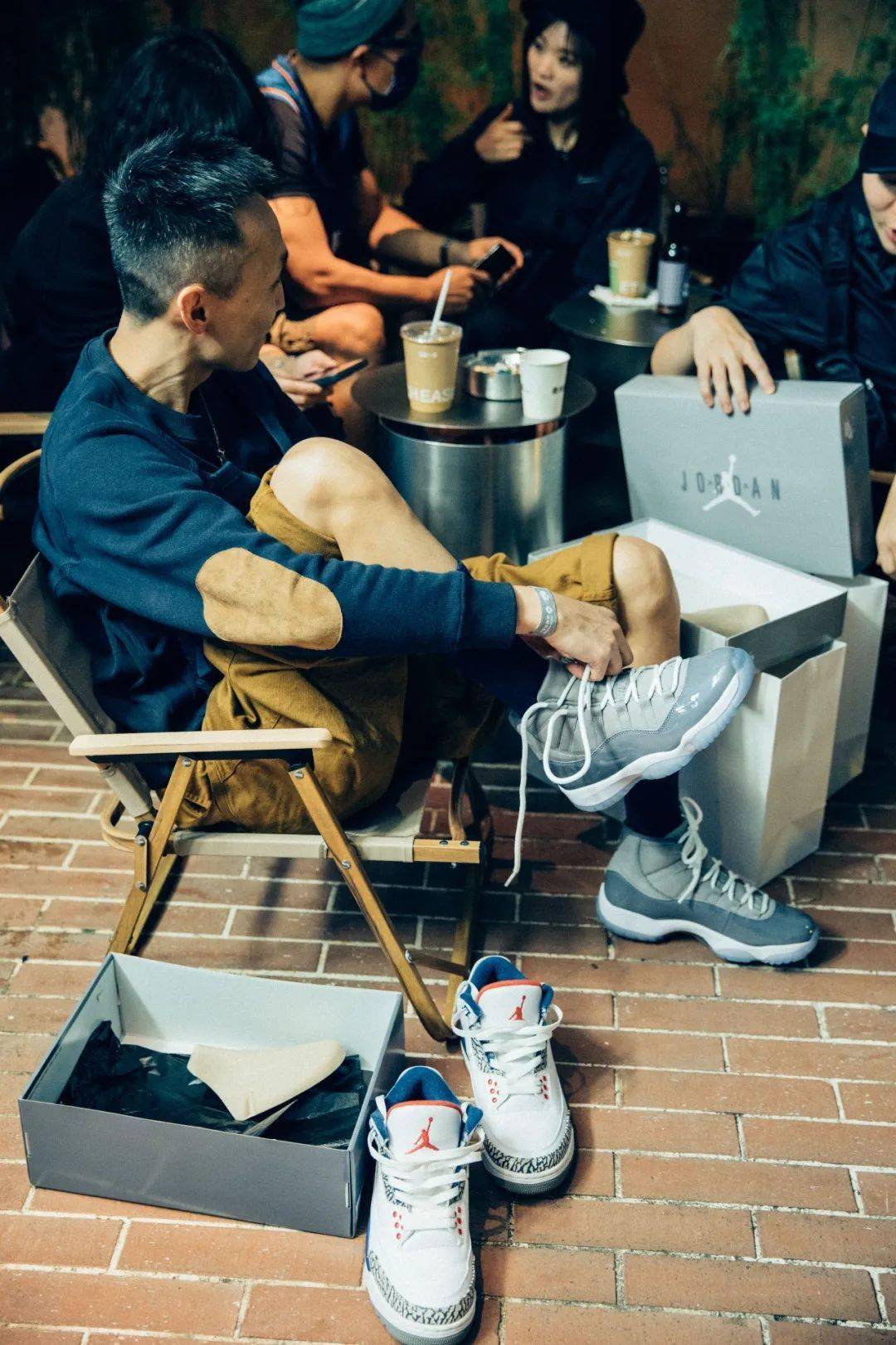 咖啡店玩快闪把旧情怀变成新时代的礼物xh55妙想出鞘发售回顾