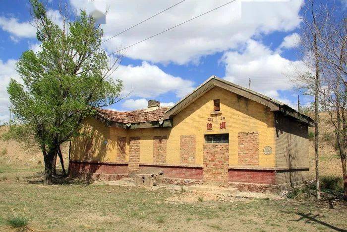 回味旧石拐——石拐采风:水磨滩火车站