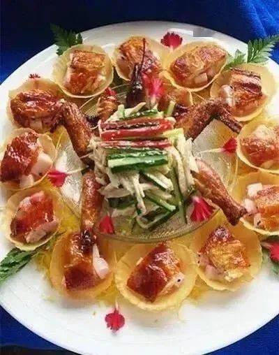 10道粤菜大厨招牌菜学会了你就赚到了！必威 betway必威(图2)