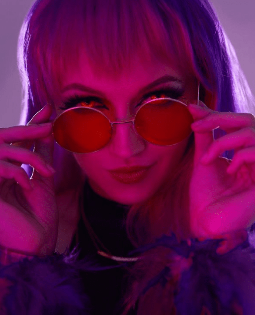 正妹cos《黑礁》战斗女仆长 反差御姐战力爆炸_角色_拉布雷斯_daria