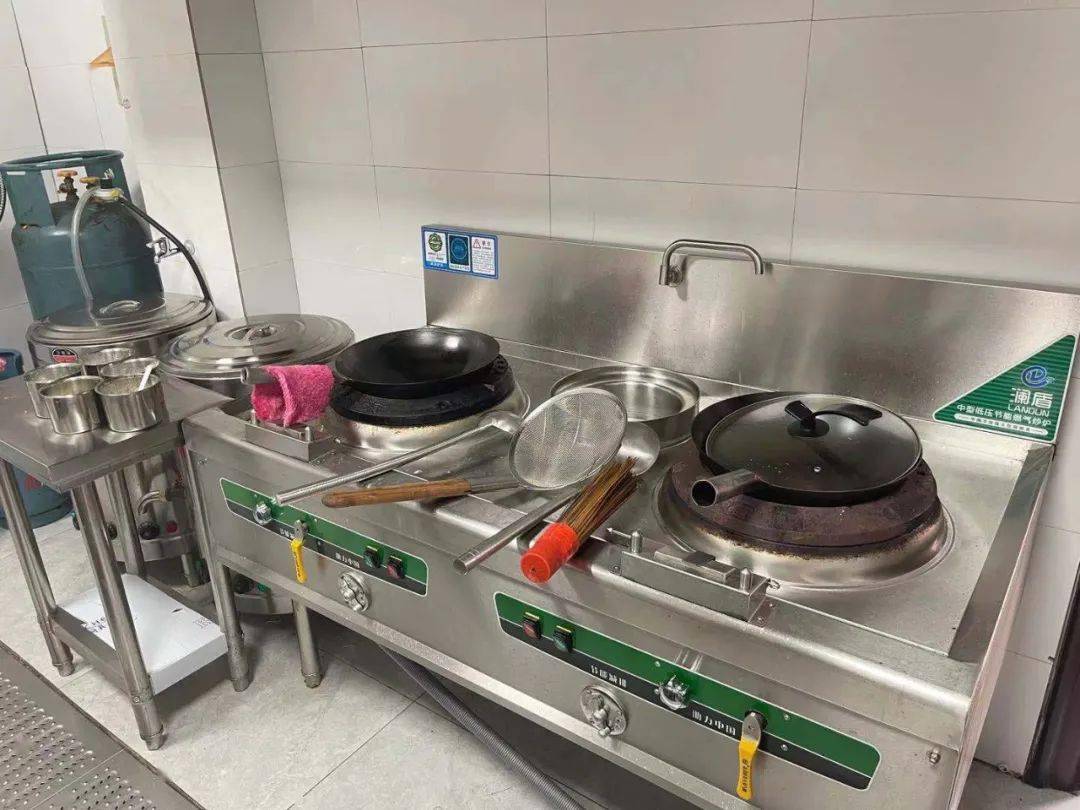 丽水市区6家餐饮店后厨曝光是好还是坏你去吃过吗