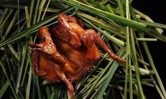 10道粤菜大厨招牌菜学会了你就赚到了！必威 betway必威(图1)