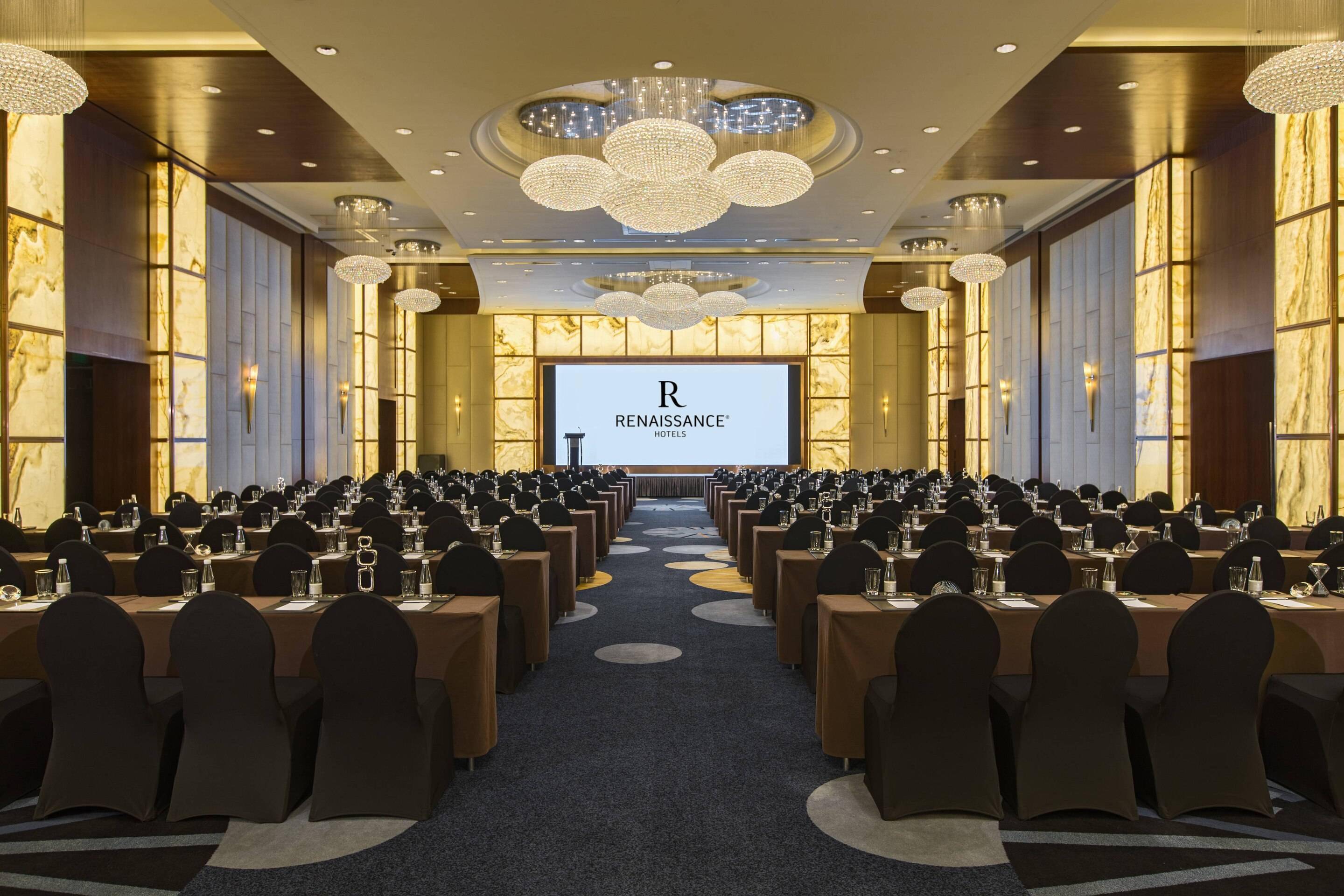 2021上海明捷万丽酒店圣诞点灯仪式圆满成功