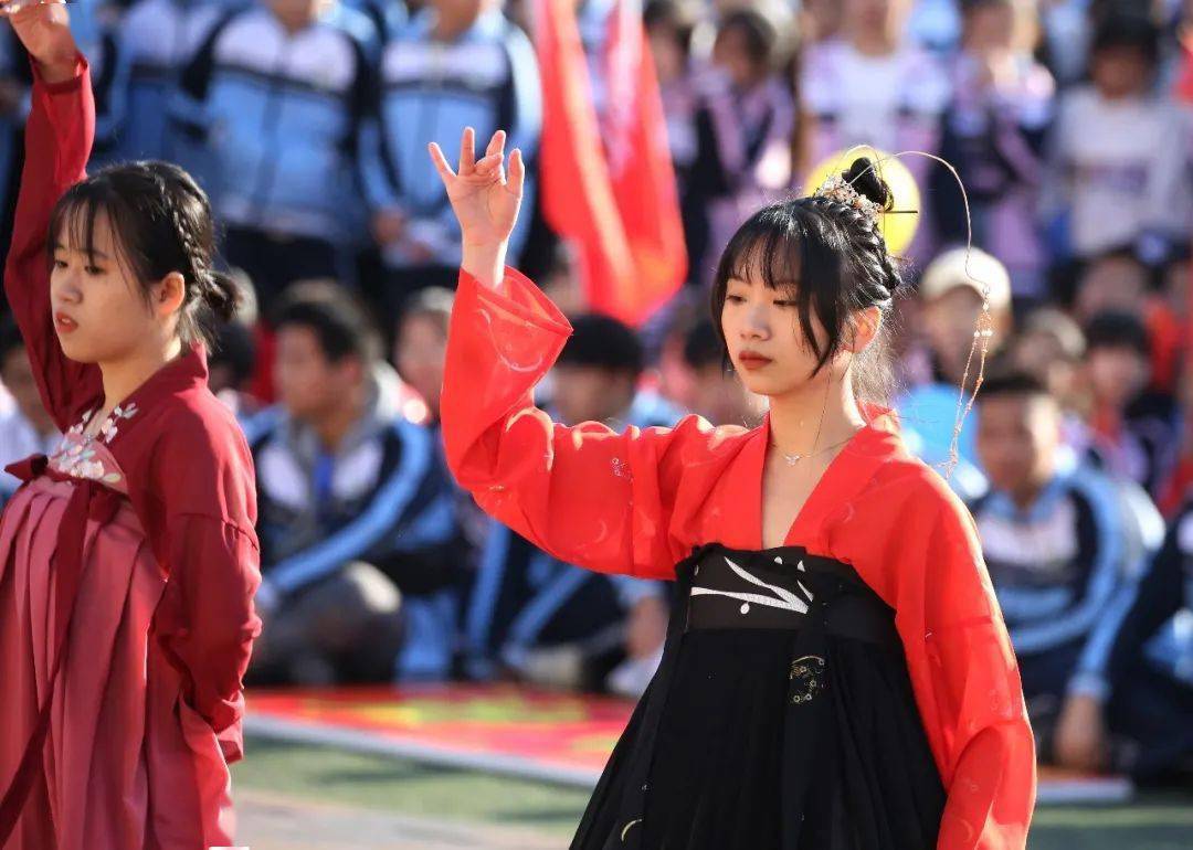 迎风奔跑 不负青春 | 安溪八中第46届田径运动会开幕式