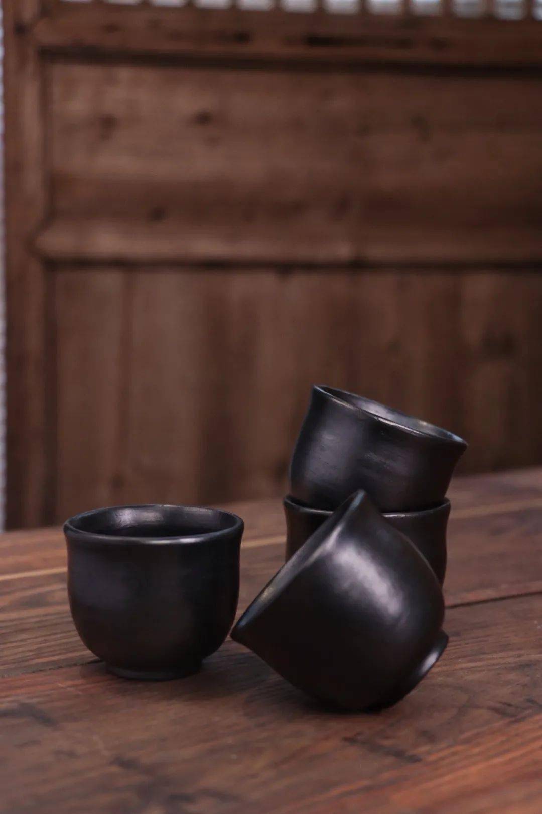 匠心优选剑川黑陶的野性与温暖