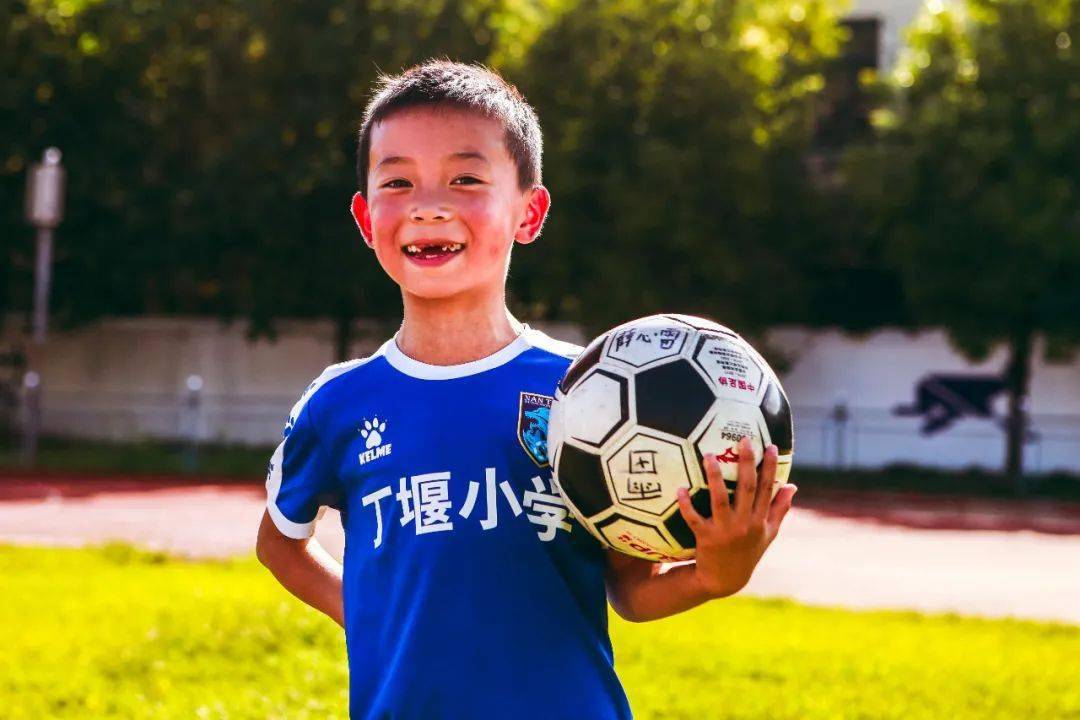 校园足球如皋市丁堰小学以足球为特色百年老校焕发新机