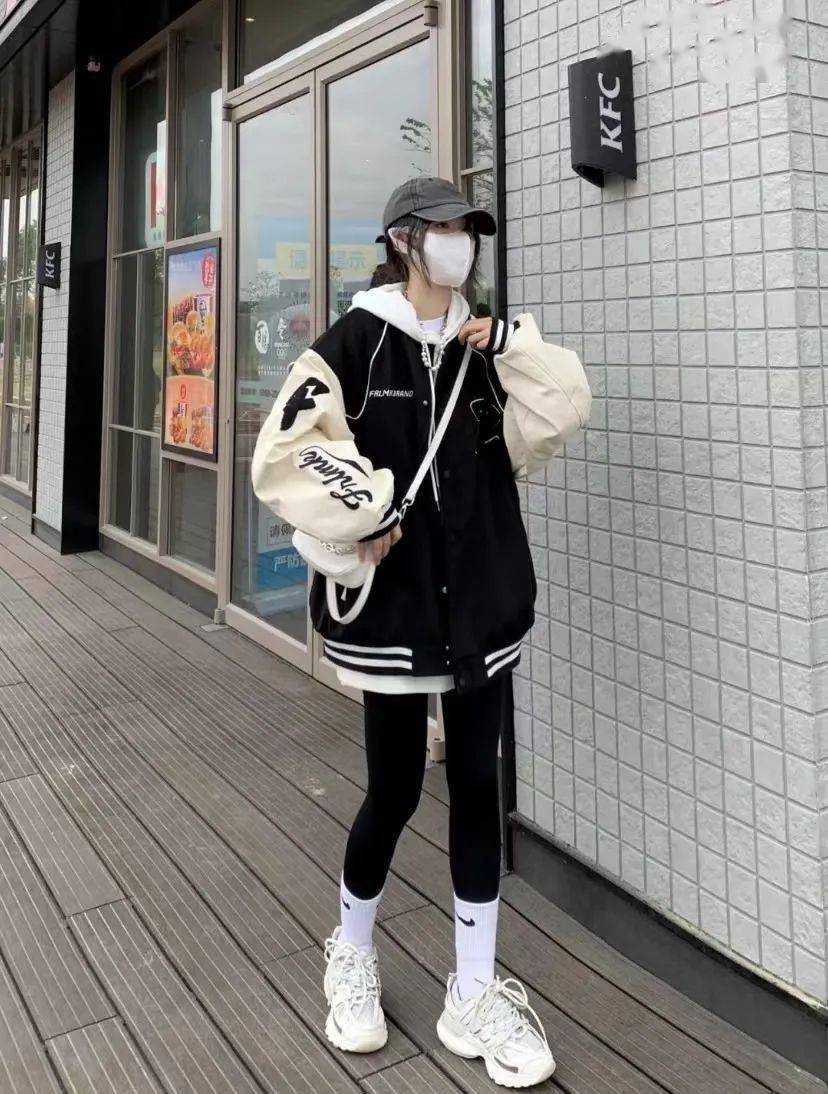 棒球服百褶裙小个子这么穿也太气质了