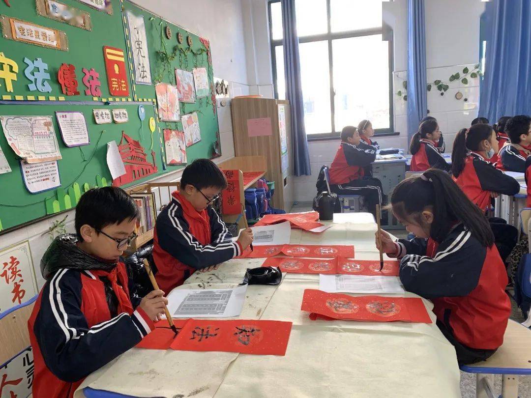 让宪法深入人心 全市教育系统"宪法宣传周"系列活动在上溪二小启幕