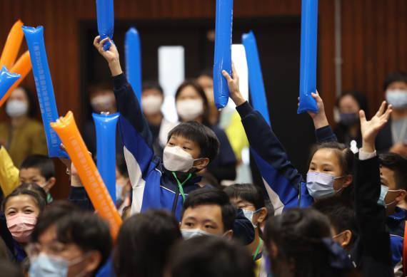 青少年|香港青少年的选择：“如果你是奥运冠军，你会……”