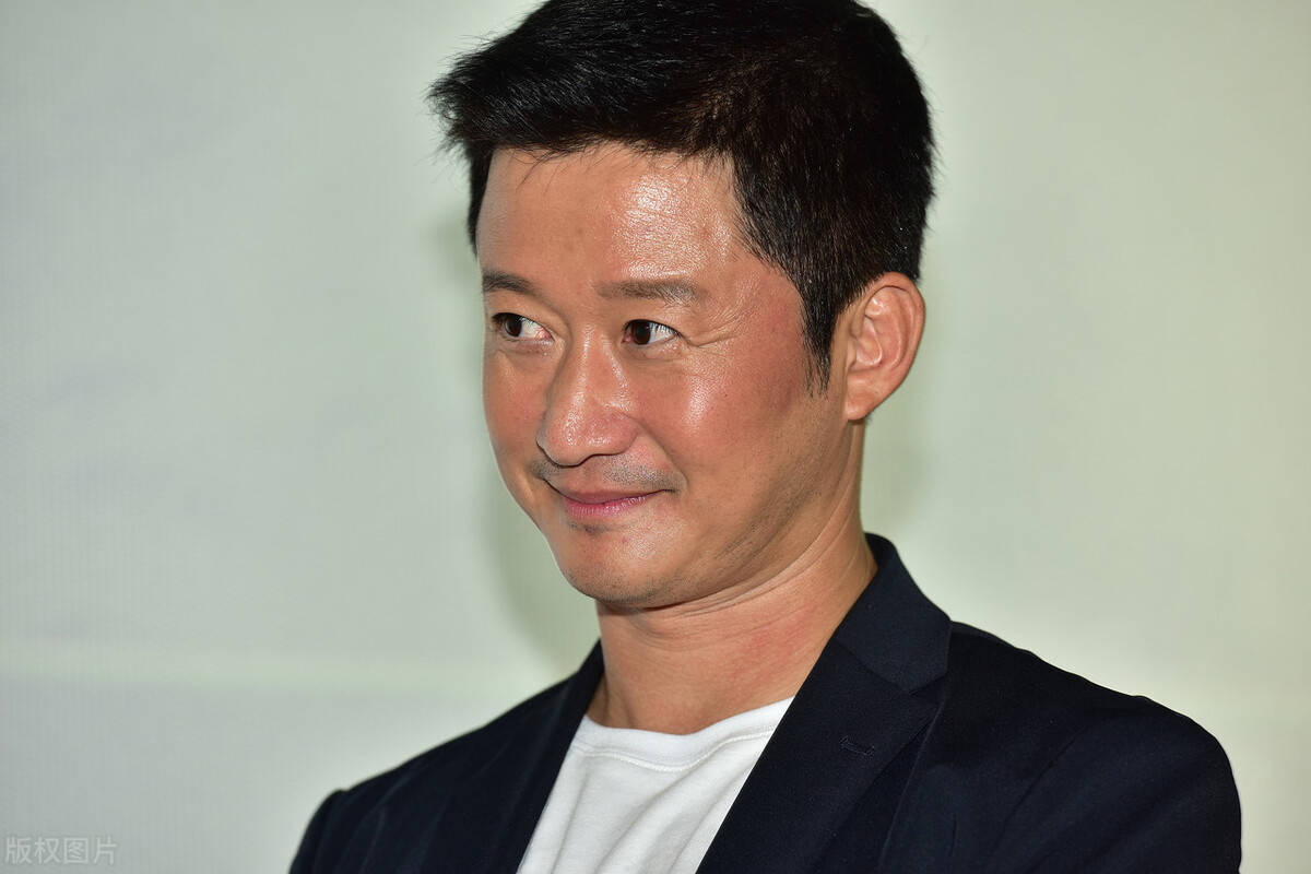 娱乐圈功夫明星不在少数,可谁最能打?常威,你还说你不会武功?