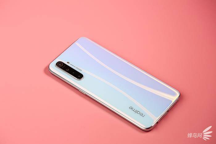 6400万鹰眼四摄 realme x2仅售1499元