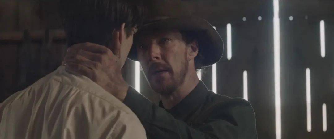 角色|颁奖季！深柜之死，是一场温柔的诱杀