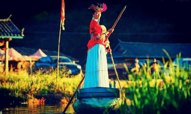 雲南神秘的女兒國,走婚風俗吸引遊客獵奇,其實已經很少見_文化_成人禮