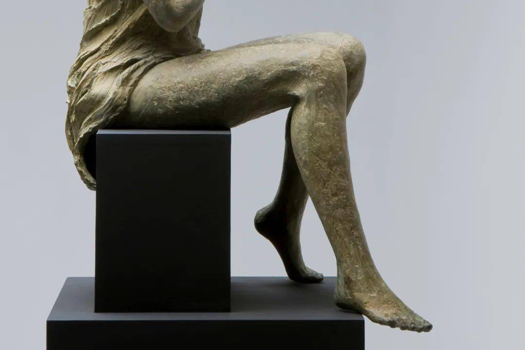 女性人体雕塑gisdemaeyer