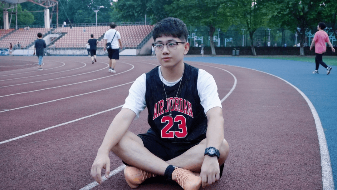 党员专访刘思杰来路不由己未来尚可期