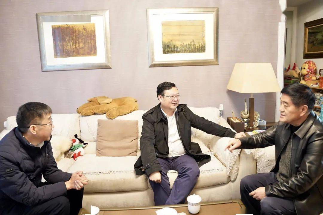 金承涛走访看望老干部