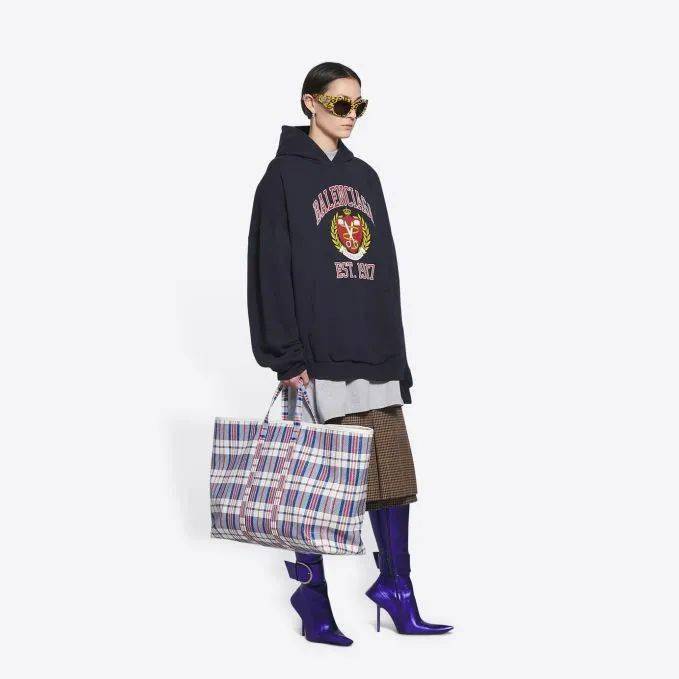 设计「丑」是如何成为流量密码的？