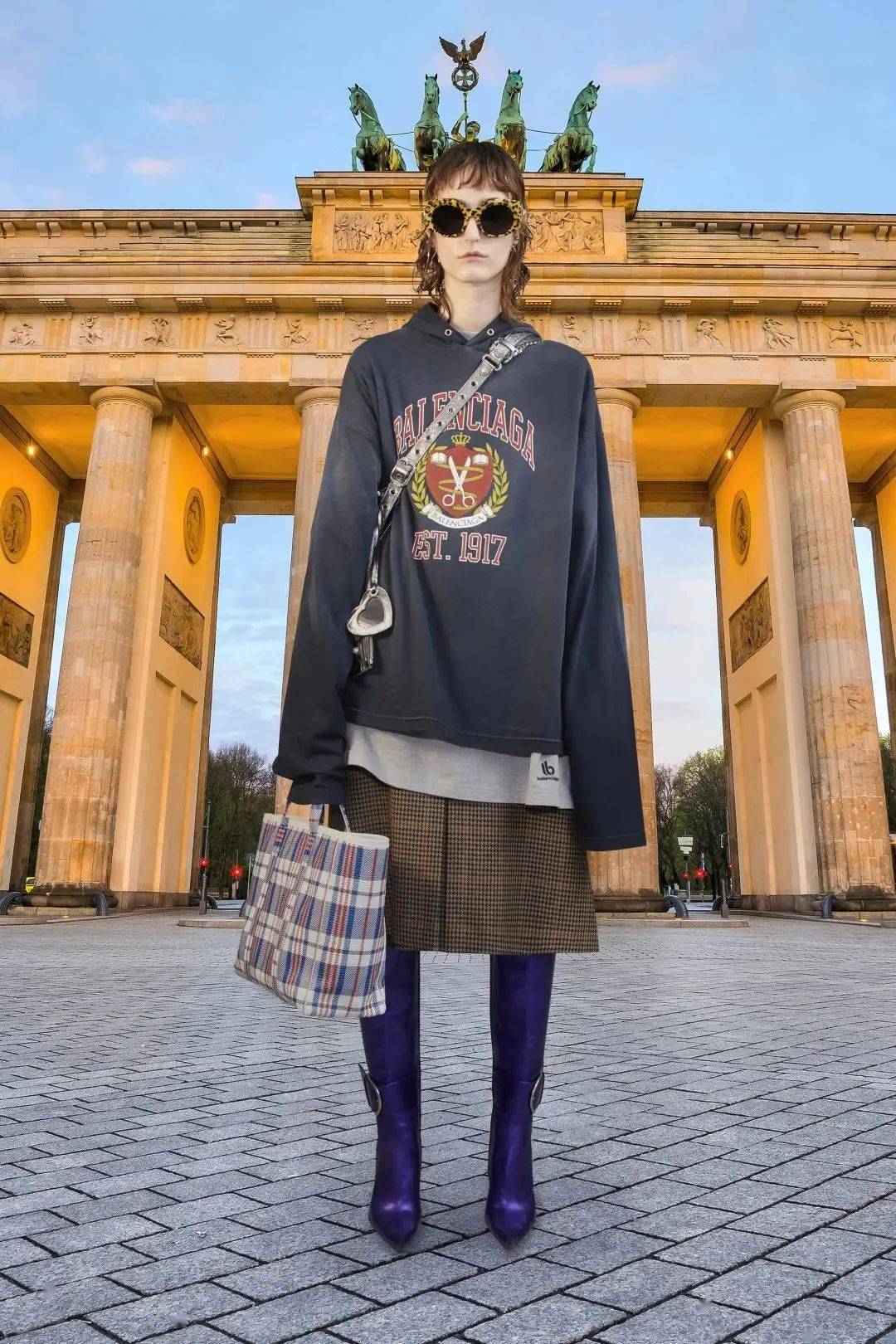 设计「丑」是如何成为流量密码的？