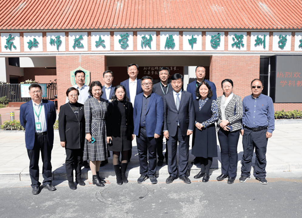 东北师大附中原生物教研室主任,正高级教师高毅老师;东北师大附中原