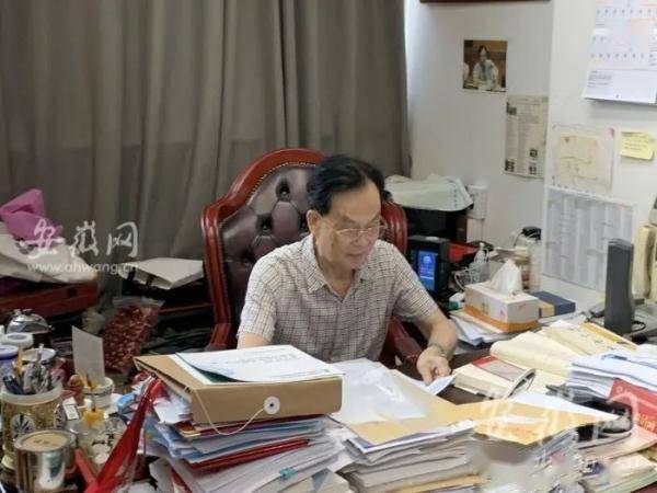 团队|23年前钱学森的亲笔回信，捐给这所高校！