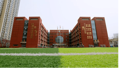 石家庄市东马路小学创建于1965年,位于石家庄市桥西区东马路5号.