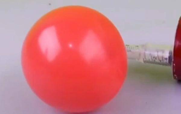 手术|男子胸痛两年没重视，差点被体内“定时炸弹”夺命