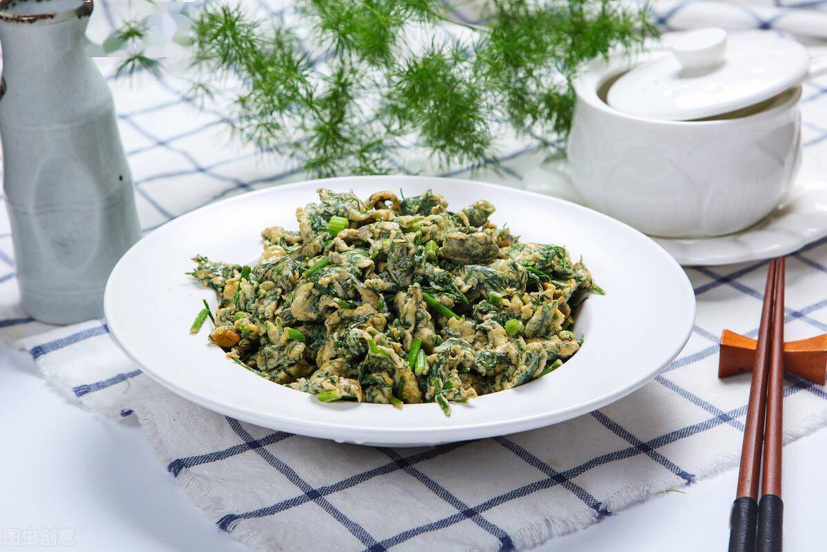 茴香炒鸡蛋，一起下锅还是分开炒？大厨分享正确做法，好看更好吃