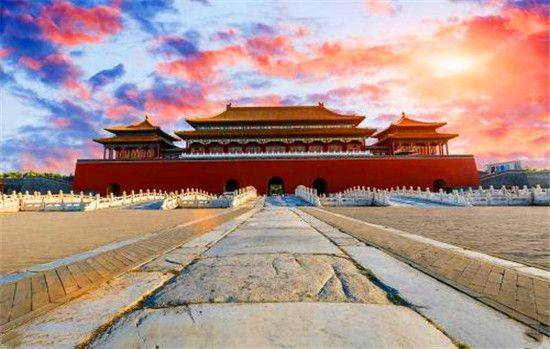 故宫是什么时候开始建造的 b13e0d0f5bc84c2da39d1060d43c7be2.jpeg