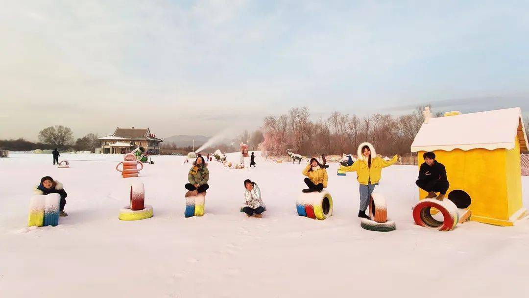 西夏风情园滑雪场开业宠粉快来雪场开板吧