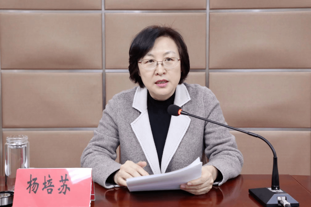市委副书记杨培苏赴路南区宣讲党的十九届六中全会精神