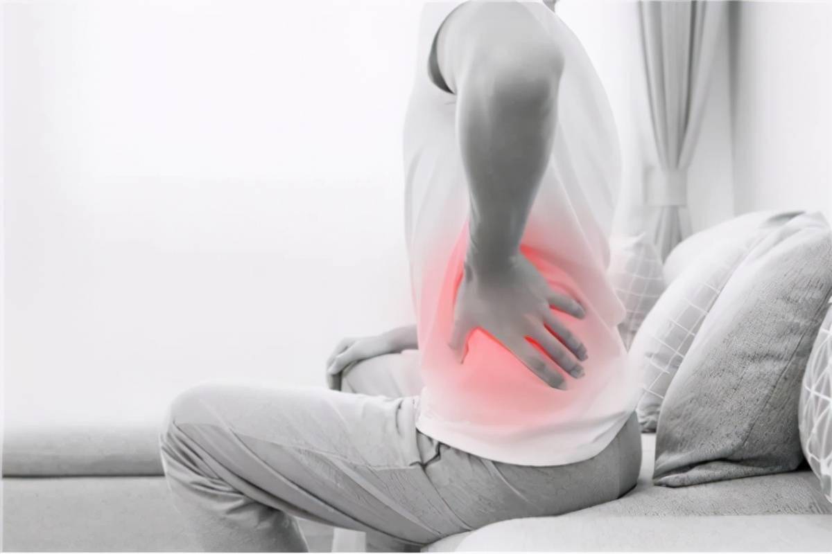 身体某个地方无故疼痛 后背疼痛要警惕的三种病