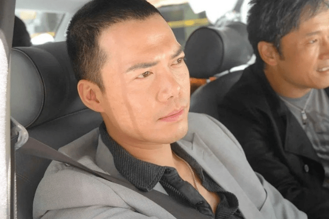 角色|谢天华再提Laughing哥，殉职获网民设灵！引20万人拜祭！