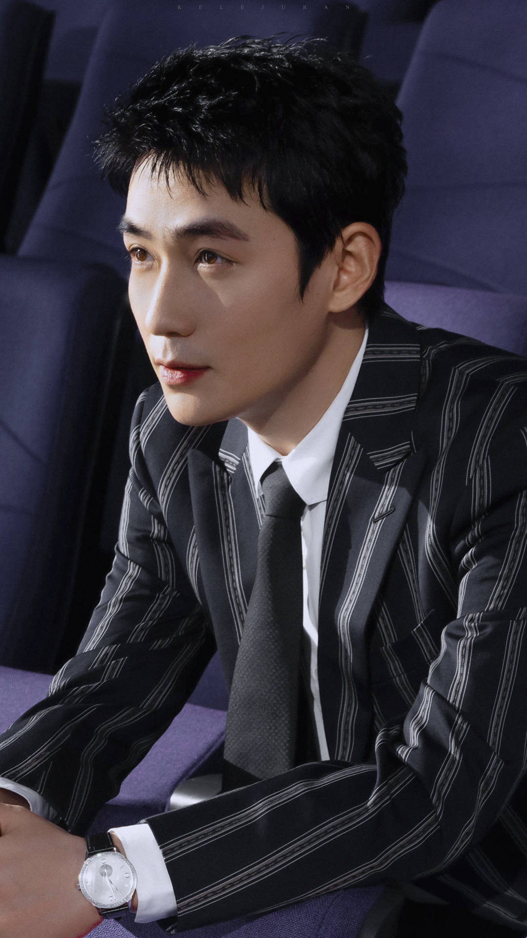对于朱一龙来说,养胡子是很容易的事……_男人_朱一龙_胡子