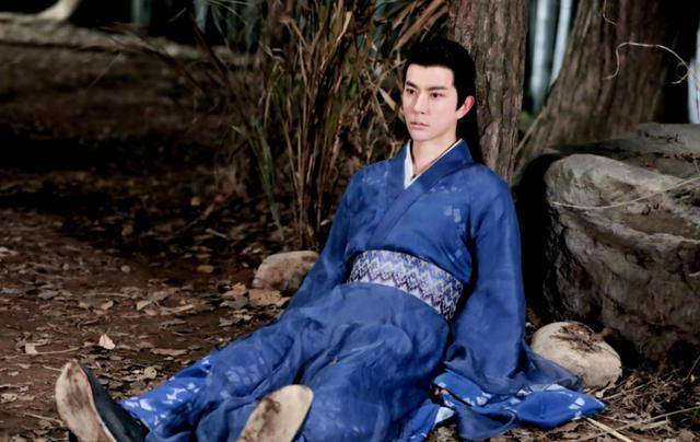 而我真正喜欢的且我认为演书生气息的人,恐怕在我这里于朦胧和罗云熙