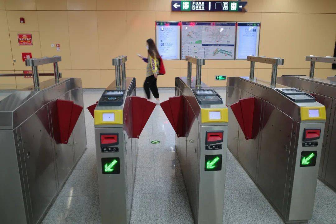 乘客快速进站服务来了北京五个地铁站试点申请方法