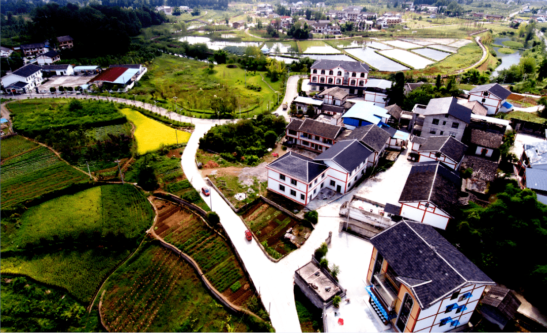 砥砺奋进抒写时代篇章——绥阳县五年经济社会发展成就综述