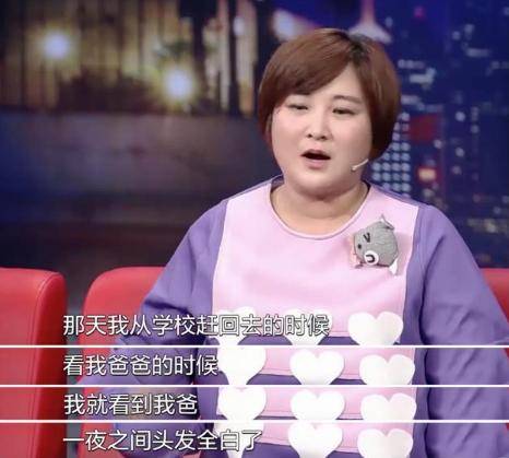 但笔者则觉得此幕更像是在致敬知名美漫艺术家阿历克斯·