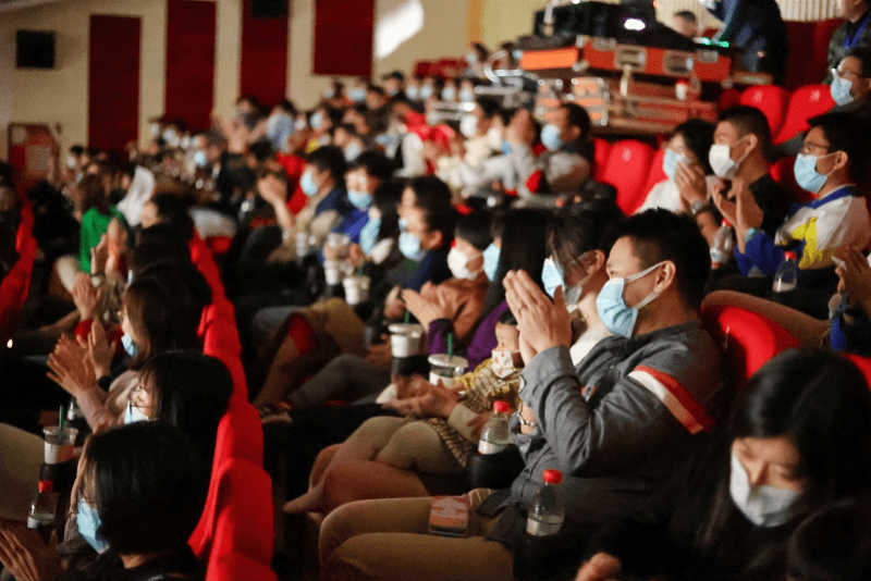 电影|动画电影《雄狮少年》在穗首映 热血“醒狮文化”破圈引共鸣