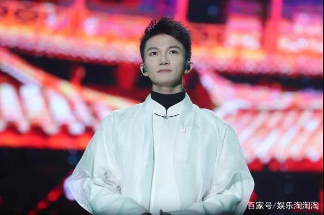 中国好声音2017年歌手 4b668d8072a643688cb1a236aea3531f.jpeg