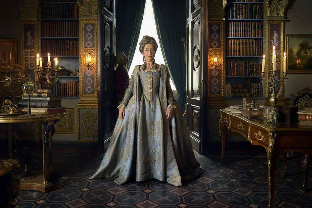 《凯瑟琳大帝 第二季》剧评：全球最黄暴的女王，回来了